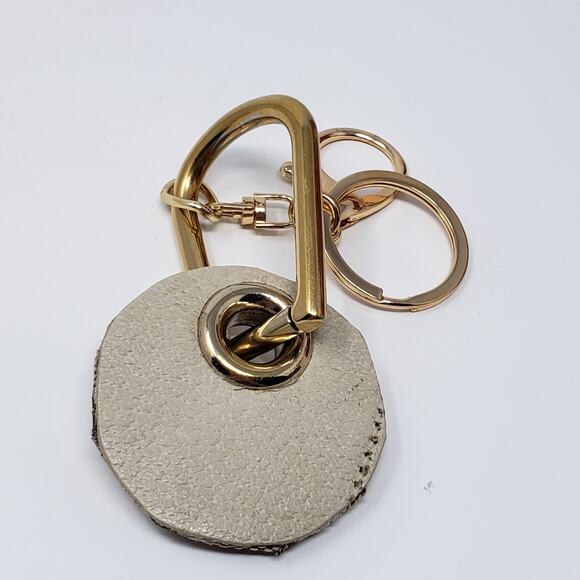 Gucci Bright Brass + Beige Leather Repurposed Keychain - Picture 4 of 10